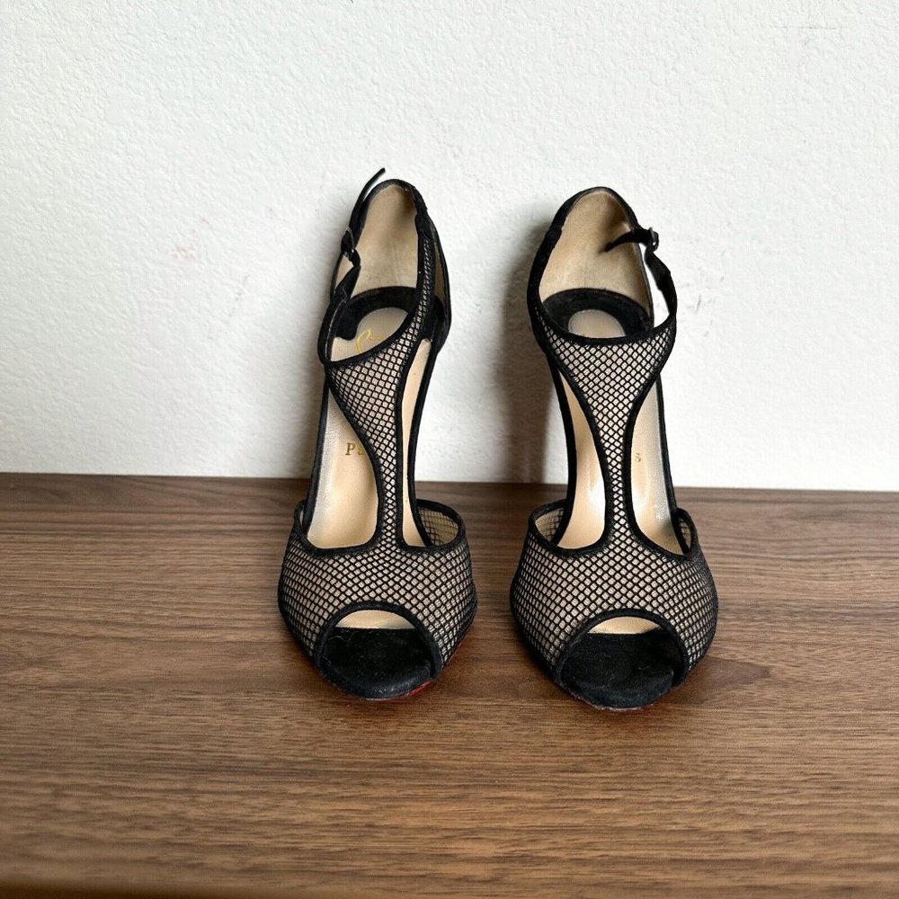 ❤️SOLD❤️Christian Louboutin Heels - Picture 3 of 12